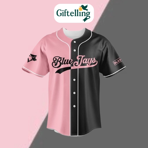 A thoughtful gift for Blinks and baseball fans