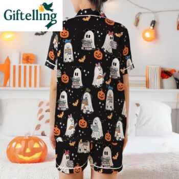 Disney Halloween Pajamas Set has available in girls' sizes 2T through 14