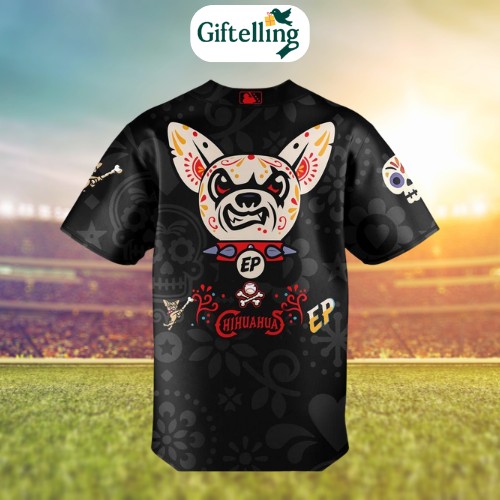 The perfect piece for game day, festivals, or everyday
